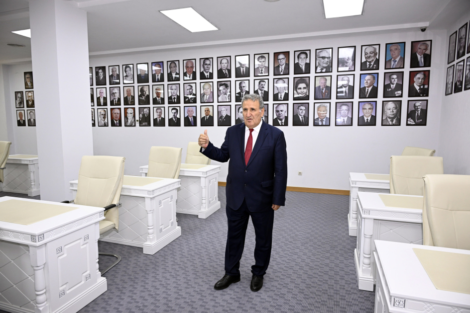 AMEA-nın Mərkəzi Elmi Kitabxanasının yeni veb-saytı təqdim&nbsp;edilib