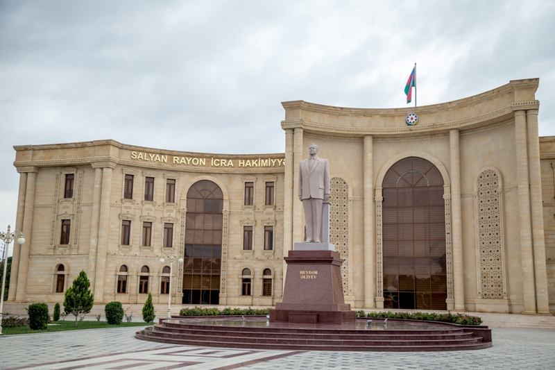 Rüstəm Xəlilov Salyanın icra başçısı təyin&nbsp;olundu