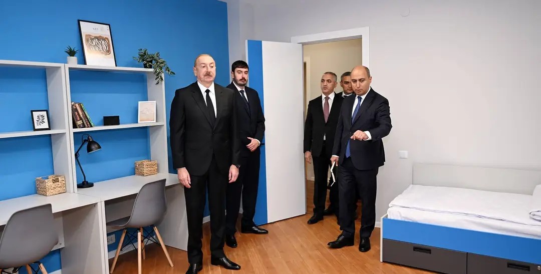 Prezident və oğlu Ağdam, Şuşa və Xankəndiyə səfər ediblər&nbsp;VİDEO