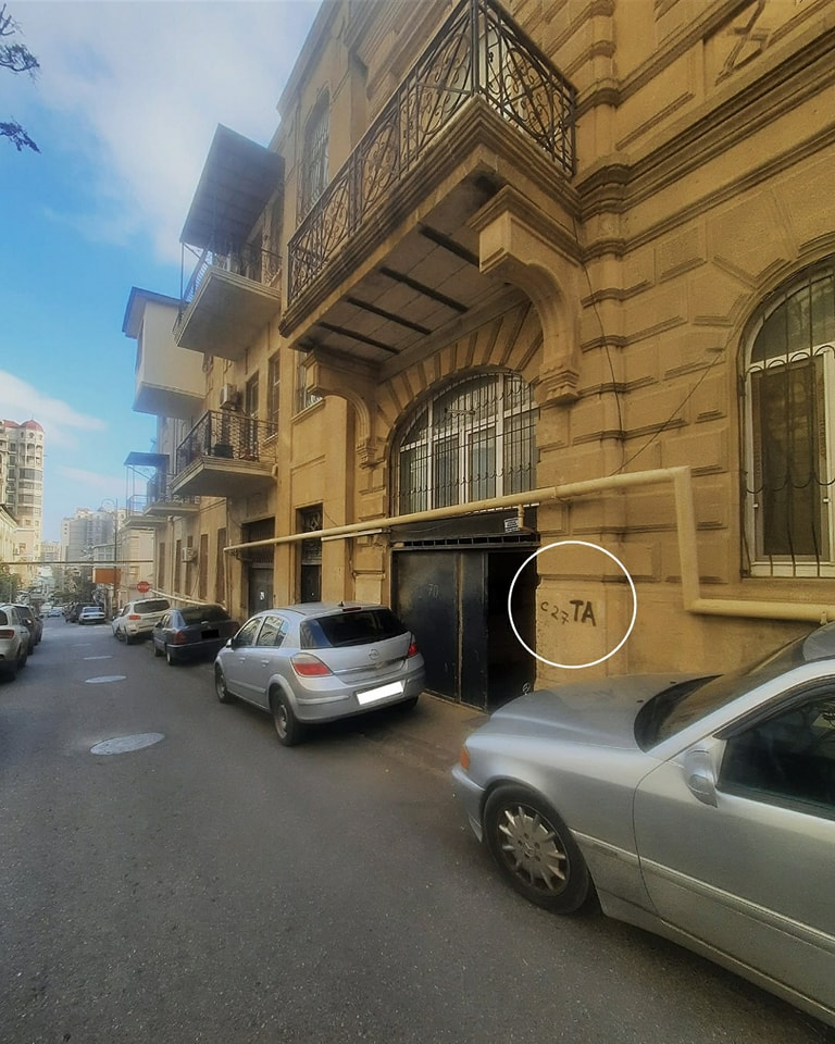 Komitə sədri: “Bakıdakı həmin evlərin sökülməsi investorların marağından asılıdır”&nbsp;VİDEO