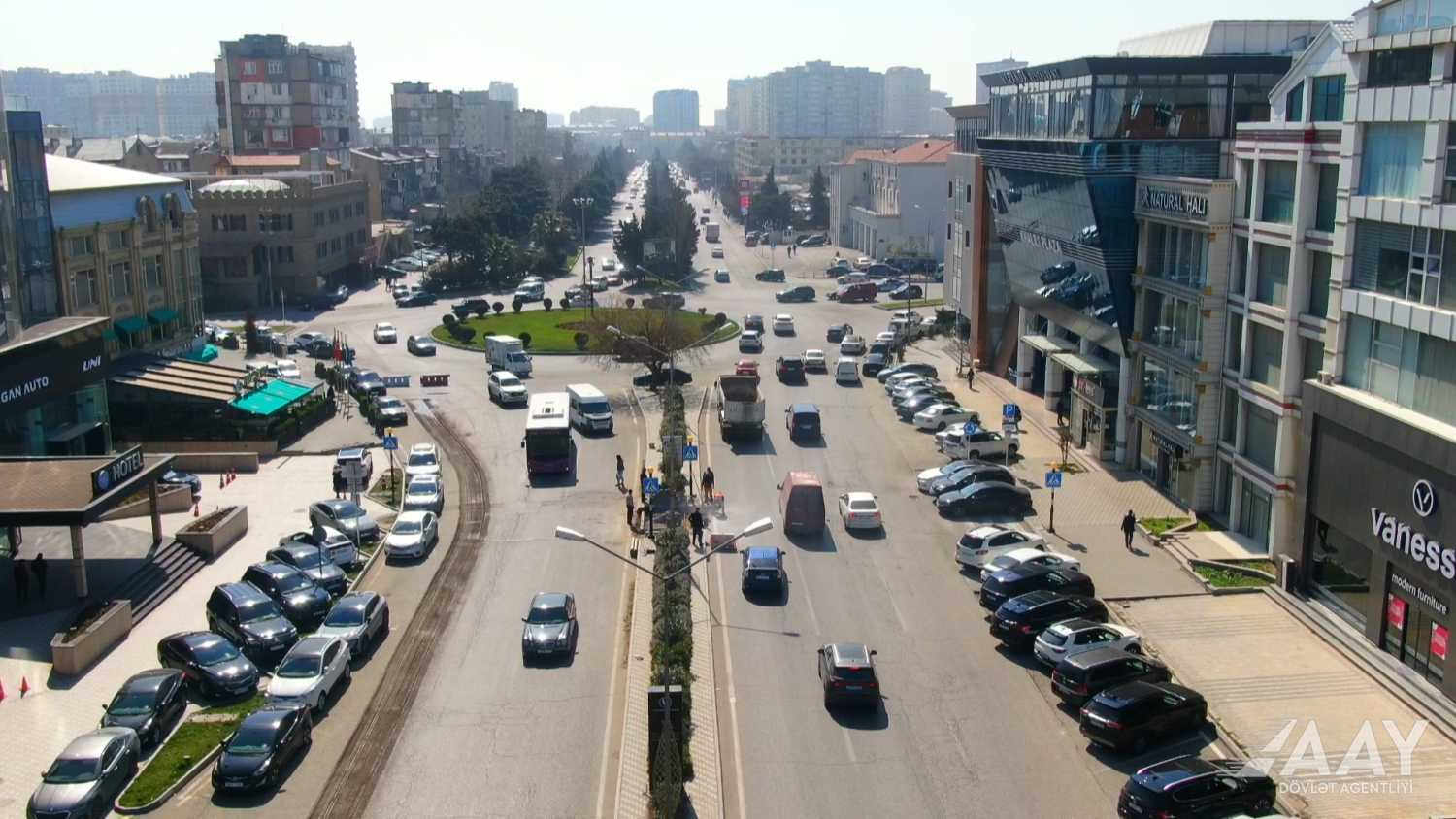 Bakıda dairə ləğv edilir, məşhur restoran sökülür&nbsp;VİDEO