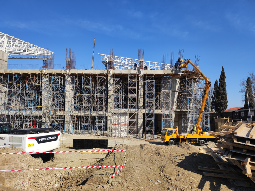 Gəncə şəhər stadionunun tikinti meydançasından reportaj&nbsp;VİDEO