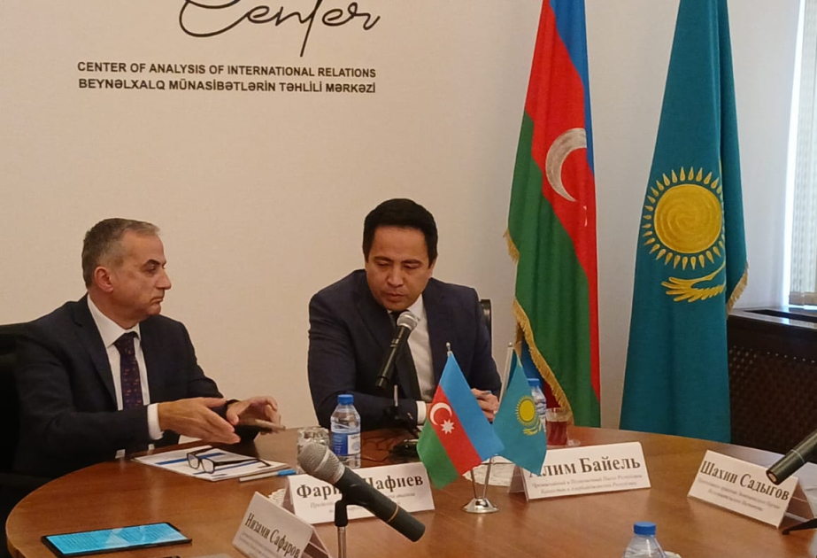 Qazaxıstan səfiri: Xəzər dənizinin dibi ilə fiber-optik rabitə xəttinin çəkilişi gələn il başa çatdırıla&nbsp;bilər