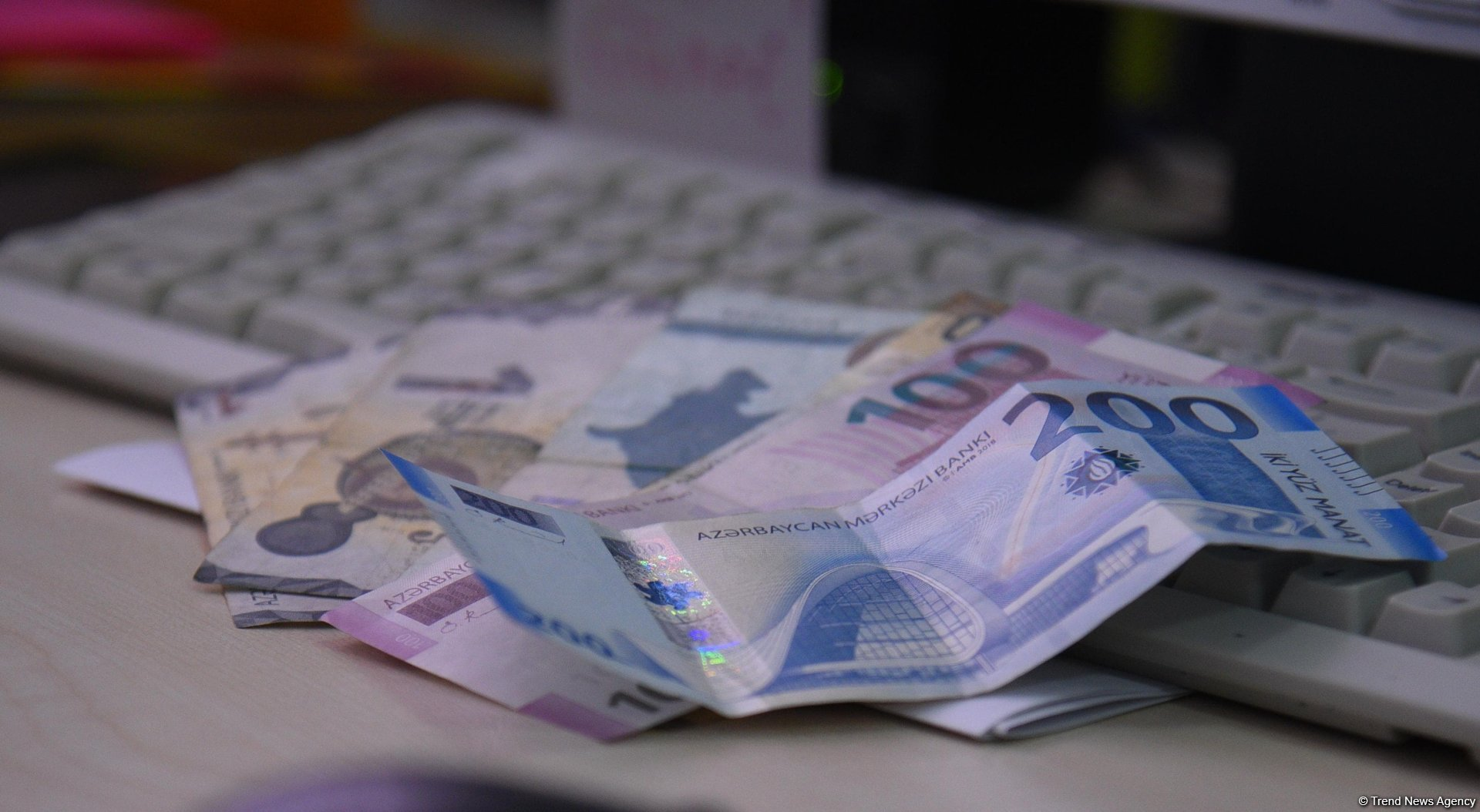 Bakıda orta aylıq nominal əməkhaqqı 9%-dən çox&nbsp;artıb