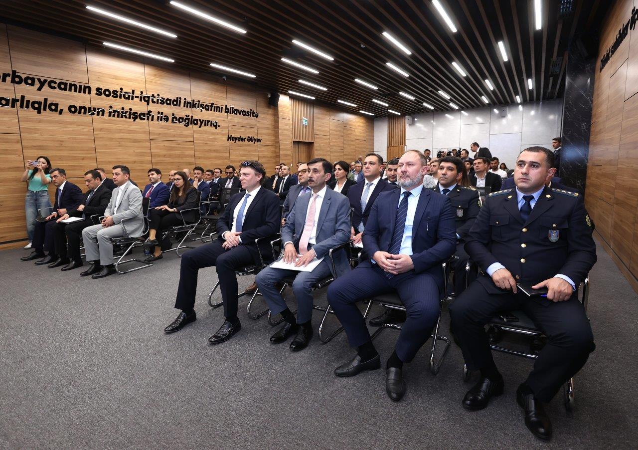 Yaşıl nəqliyyat biznesi üçün ölkədə yaranmış yeni imkanlar və perspektivlər müzakirə&nbsp;olundu