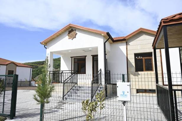 Laçın rayonunun Bəylik kəndi