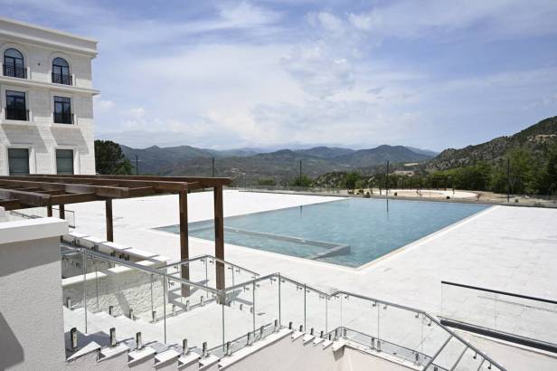 “Laçın” İstirahət Kompleksi